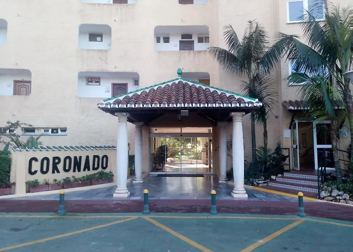 Coronado Apartament *
